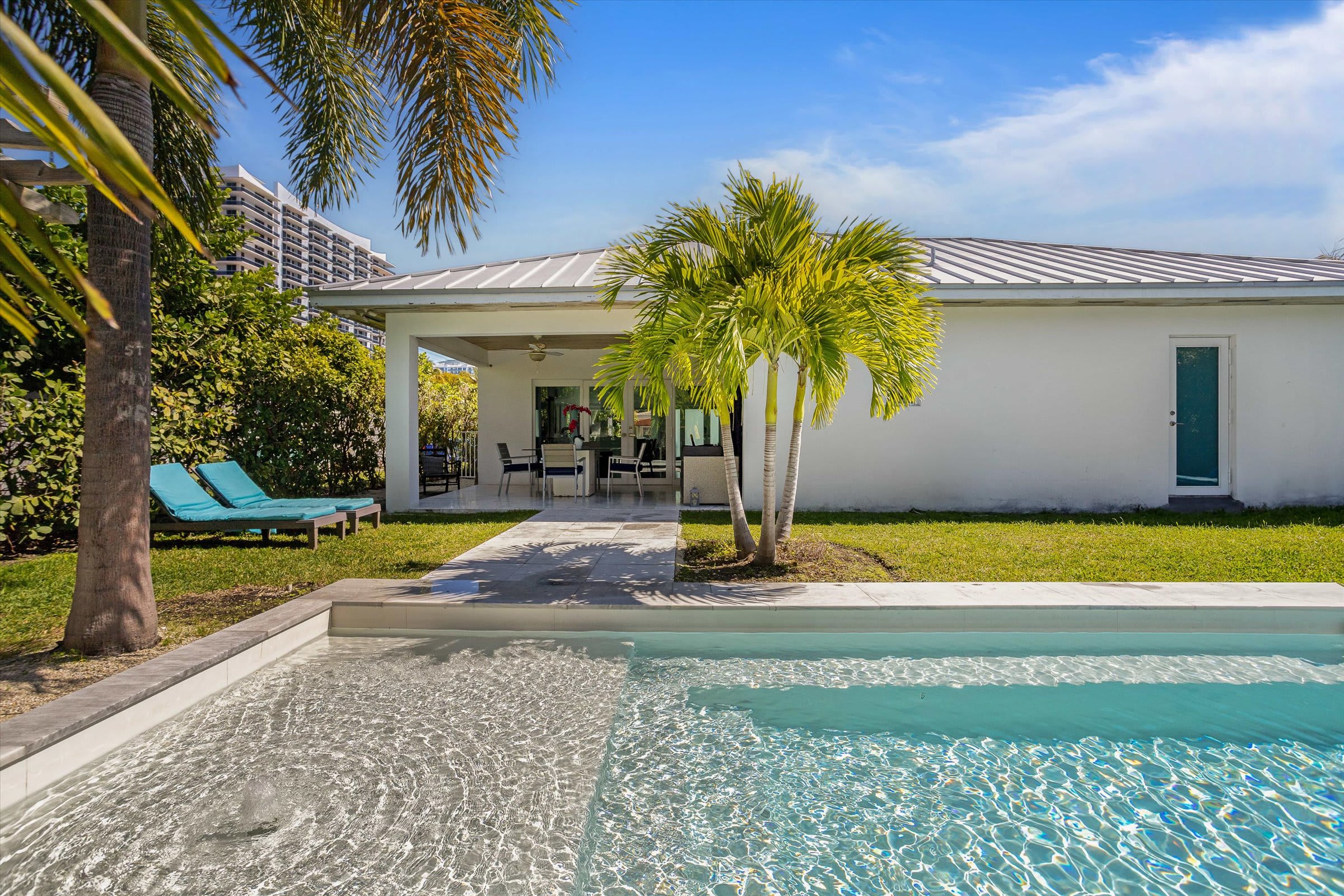 Icon Brickell — vue baie et skyline de Miami