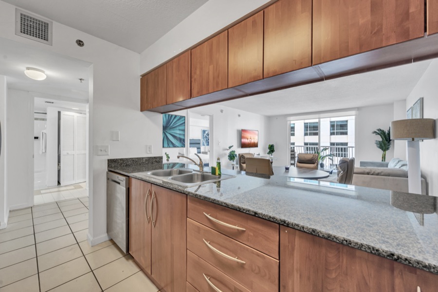 Residence 2304 kitchen