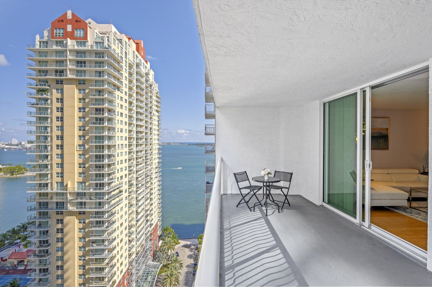 THE CLUB AT BRICKELL BAY